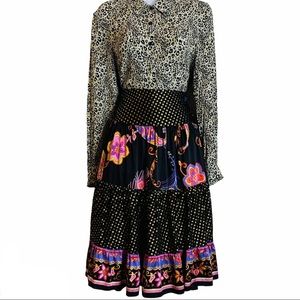 Beautiful Trina Turk Silk & Chiffon Skirt Sz 2